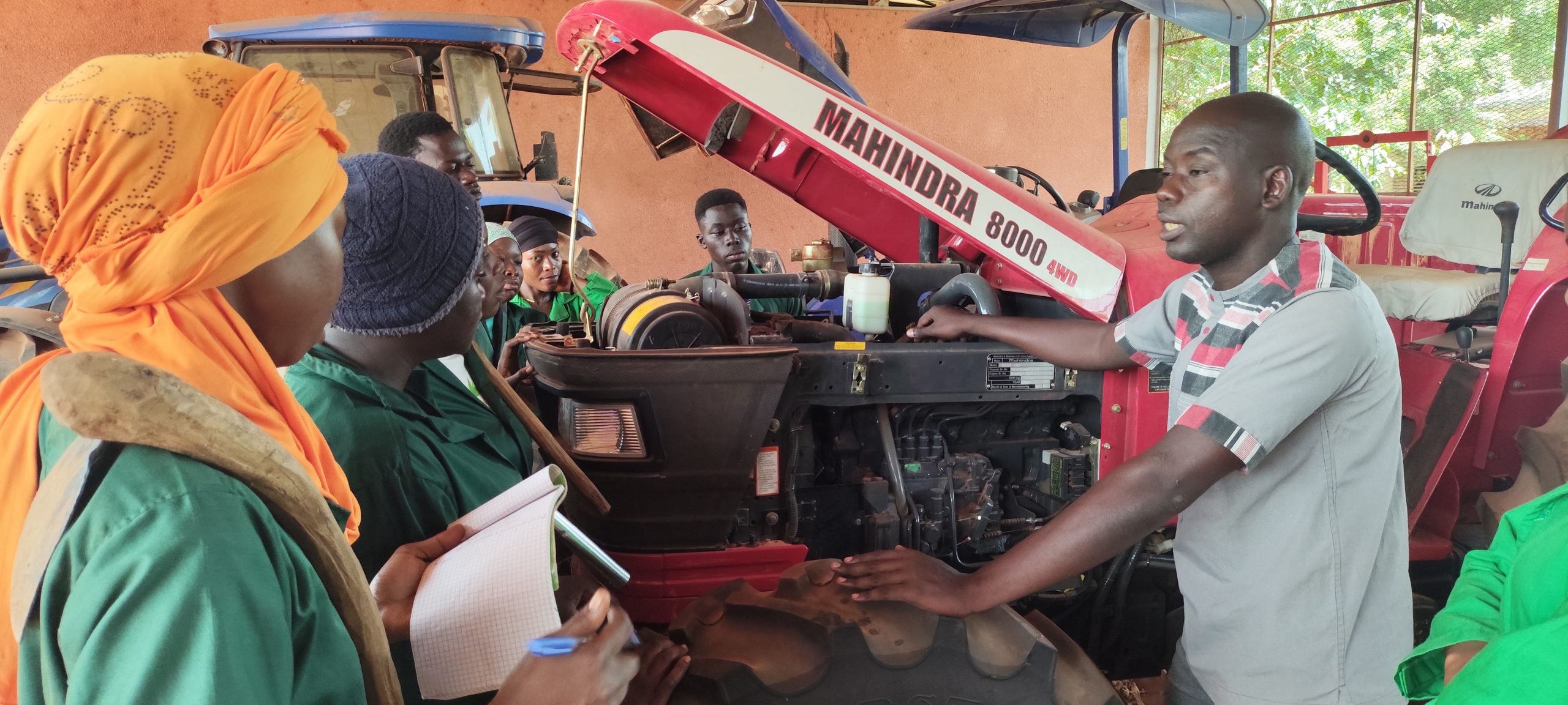 STAGIAIRES EN TRAVAVAUX PRATIQUES